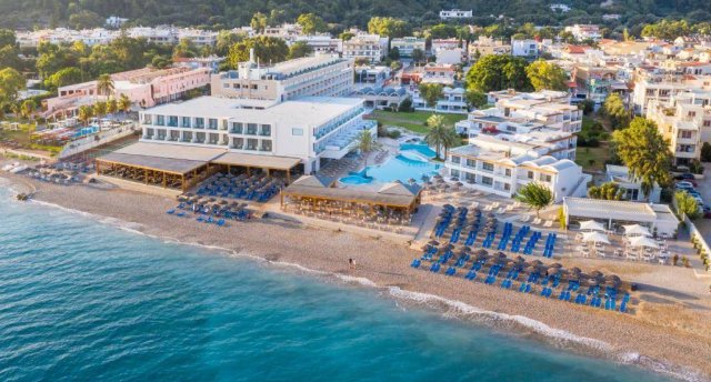 AVRA BEACH 4★