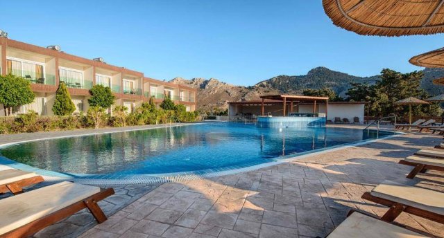 ANAVADIA HOTEL 4★