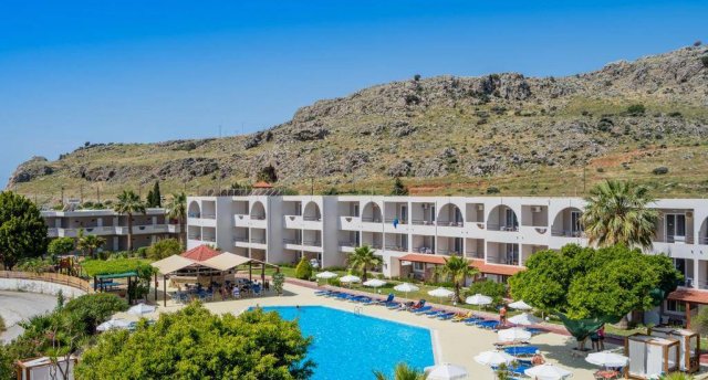 LARDOS BAY HOTEL 3★