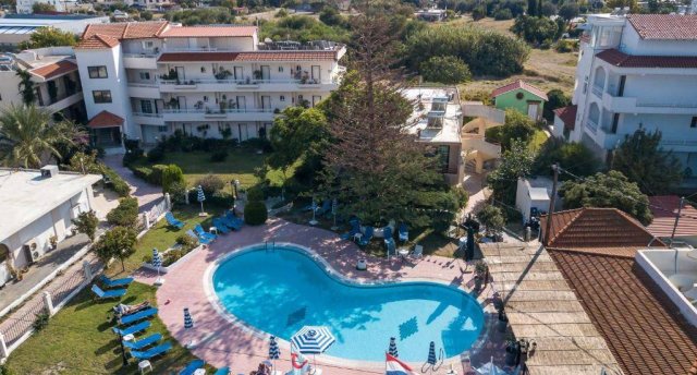 CASA LYRISTIS 2★