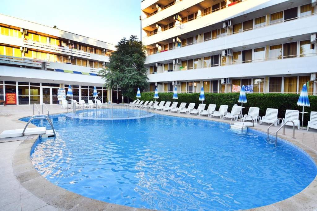 OASIS HOTEL ALBENA 2★