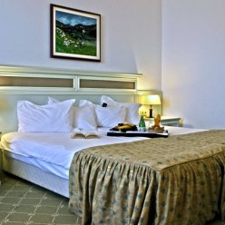 ROYAL PALACE HELENA PARK 5★