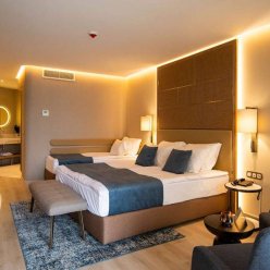 THE WAVE RESORT 5★ 