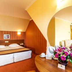 ST. GEORGE HOTEL POMORIE 4 ★