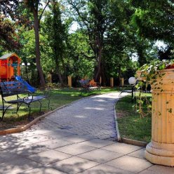 PARADISE GREEN PARK 3★