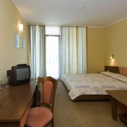 TRAKIA PLAZA HOTEL AND APARTMENTS 4★