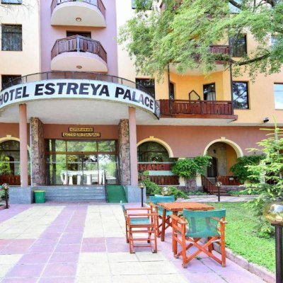 ESTREYA PALACE 4★