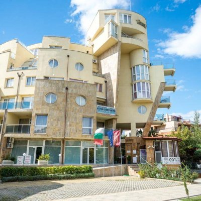 VECHNA R AP.HTL 3★