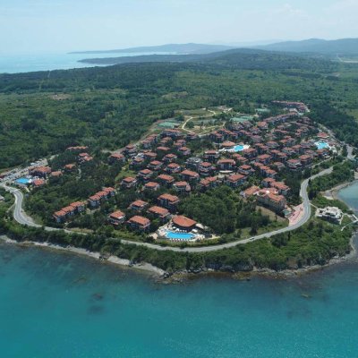 SANTA MARINA HOLIDAY VILLAGE AP.HTL 4★