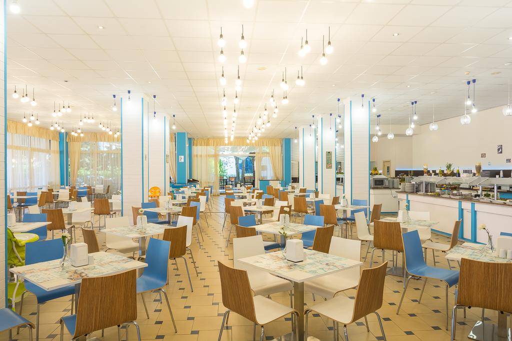 MPM HOTEL ASTORIA 4★