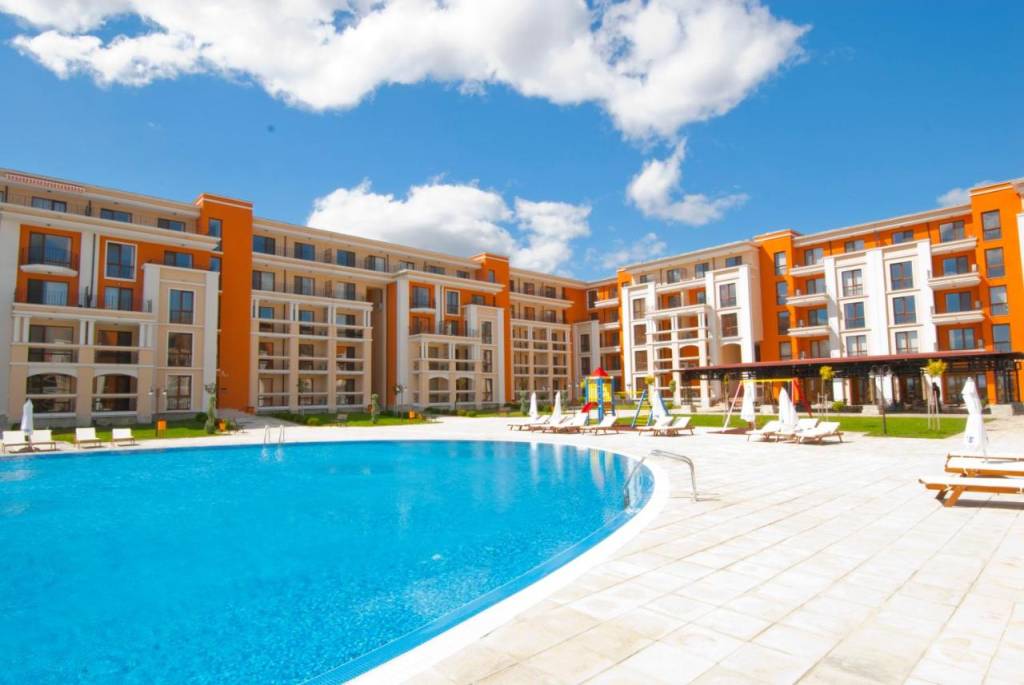 PRESTIGE FORT BEACH 2+★