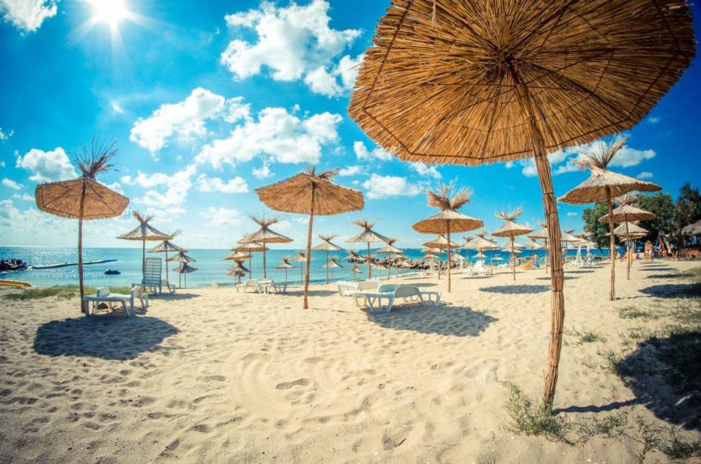 PRESTIGE FORT BEACH 2+★