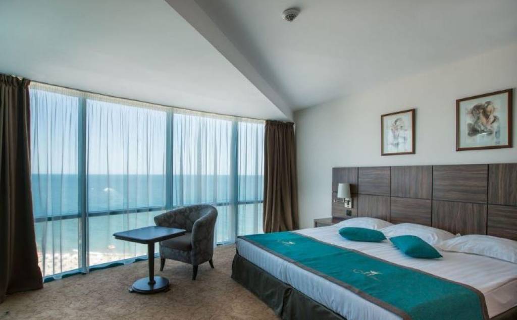 MARINA GRAND BEACH 5★ 