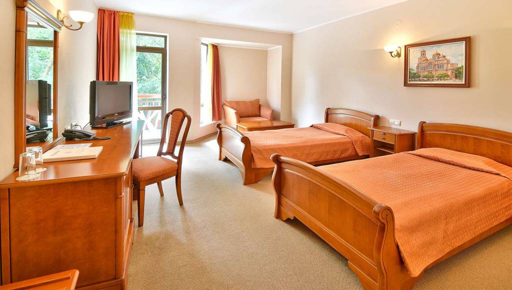 ESTREYA PALACE/ESTREYA RESIDENCE 4★