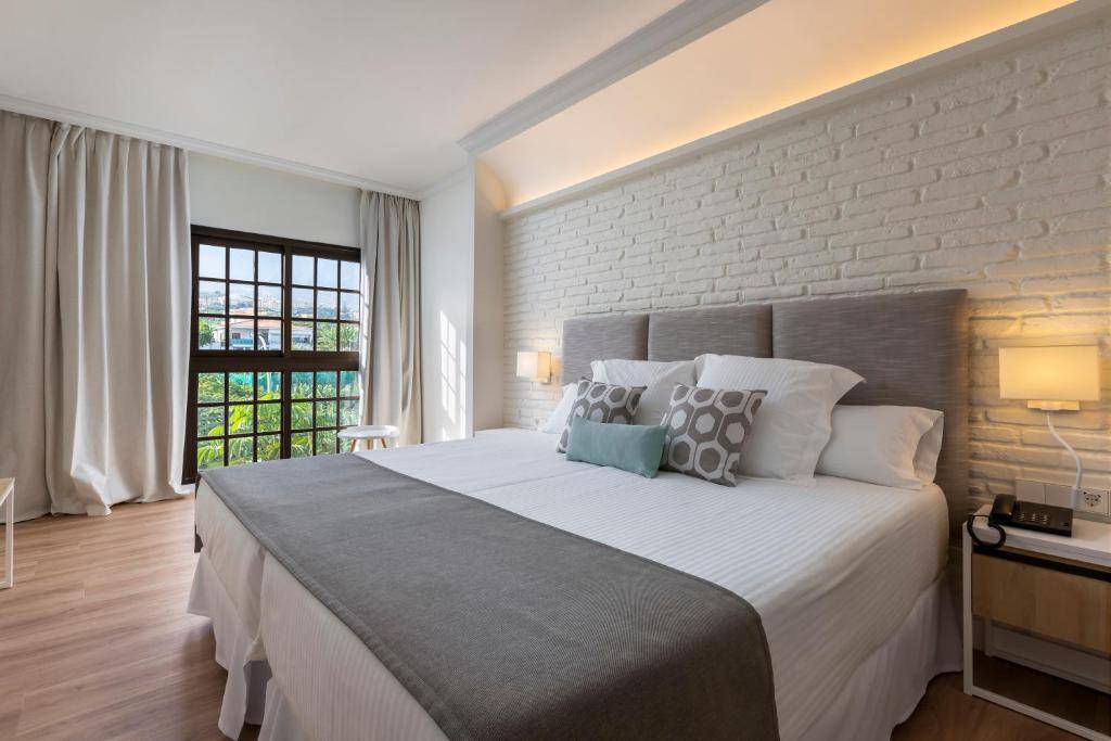 ALUASOUL OROTAVA VALLEY (tikai pieaugušajiem, 16+) 4★