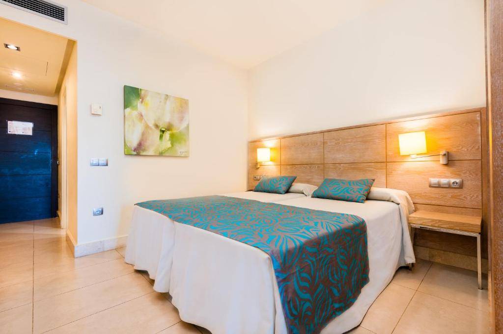 KN HOTEL ARENAS DEL MAR (tikai pieaugušajiem, 18+) 4★