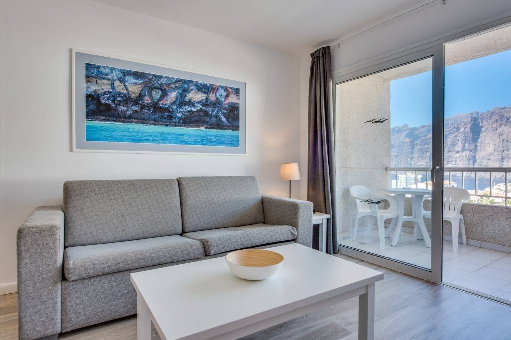 VIGILIA PARK APTS 2★