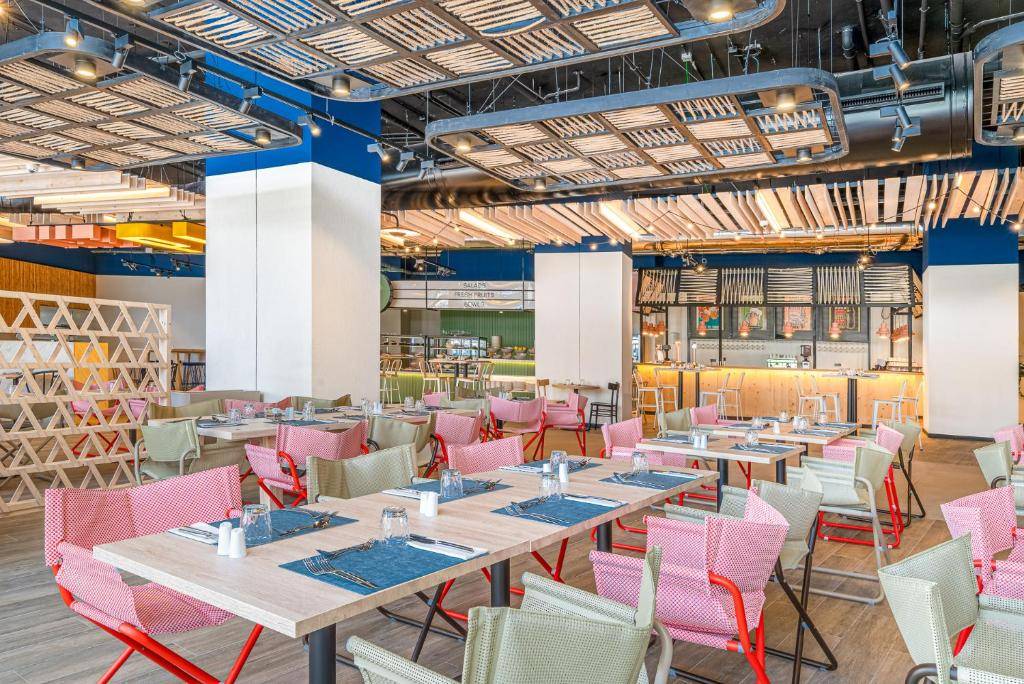 MEDITERRANEAN PALACE 5★