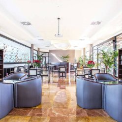 BE LIVE EXPERIENCE LA NINA 4★