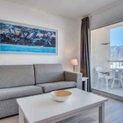 VIGILIA PARK APTS 2★