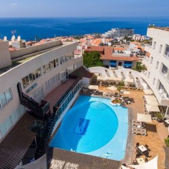 VIGILIA PARK APTS 2★