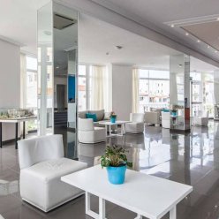 HOTEL LAGOS DE CESAR BY BLUE SEA 4★