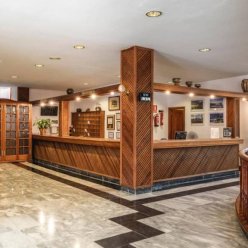 BE SMART FLORIDA PLAZA 3★