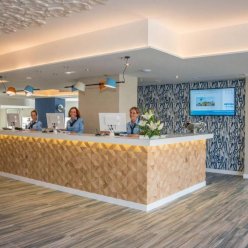 HOVIMA LA PINTA BEACHFRONT FAMILY HOTEL 4★