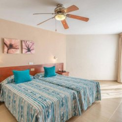 VISTASUR APARTAMENTOS 3★