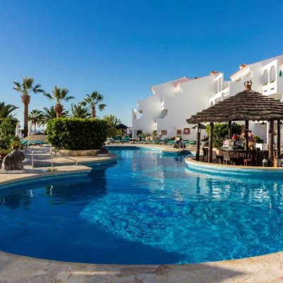 REGENCY TORVISCAS APARTMENTS SUITES 3★