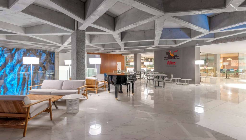 ROYAL HIDEAWAY CORALES SUITES (tikai pieaugušajiem, 16+) 5★