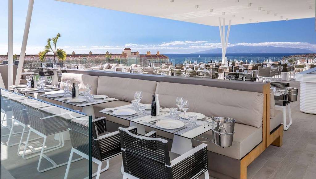 ROYAL HIDEAWAY CORALES SUITES (tikai pieaugušajiem, 16+) 5★