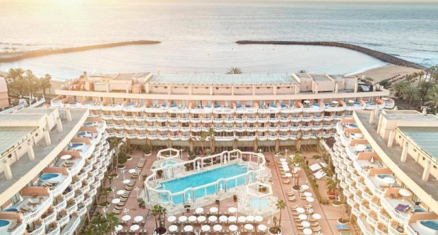 CLEOPATRA PALACE 4★
