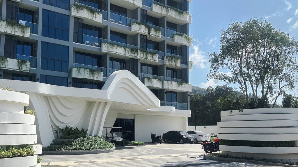 LA GREEN HOTEL & RESIDENCE 5★