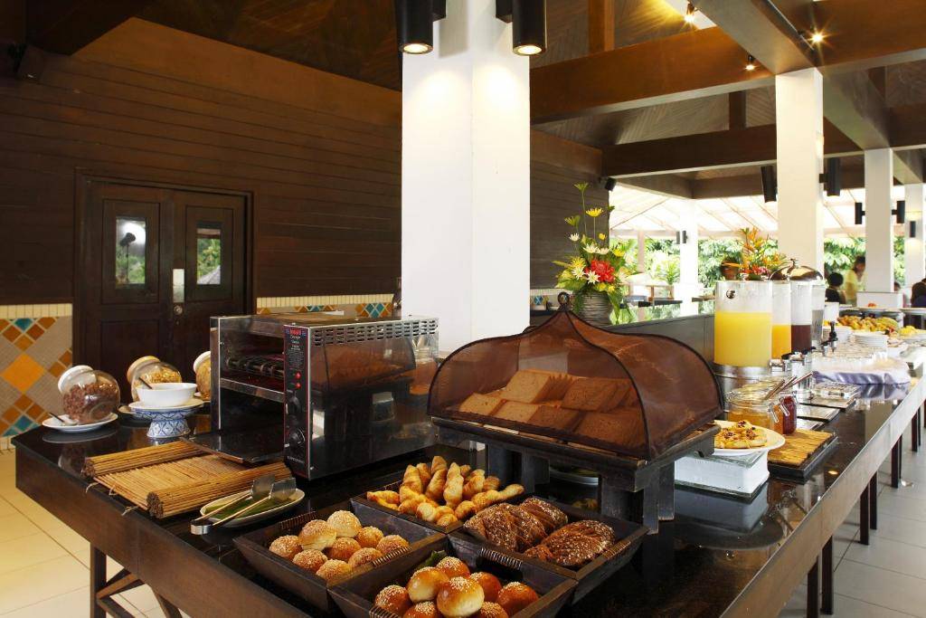 PEACE LAGUNA KRABI RESORT 4★