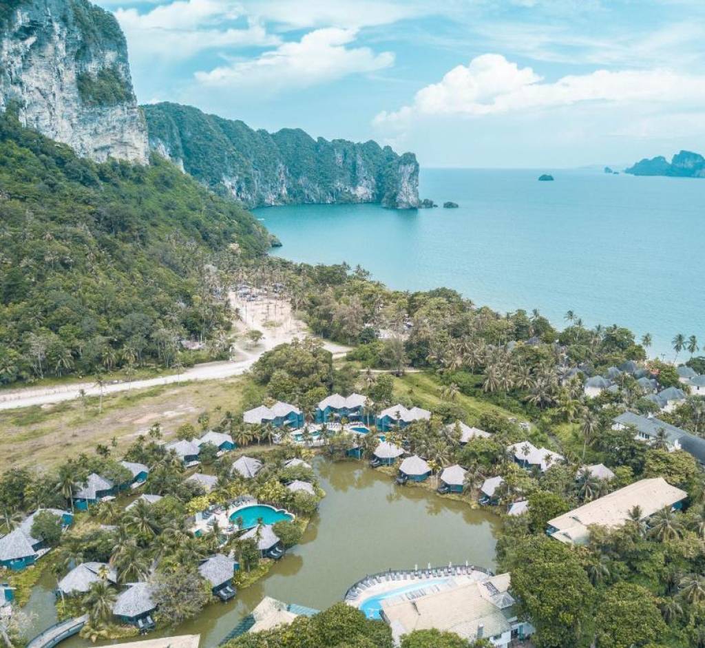 PEACE LAGUNA KRABI RESORT 4★