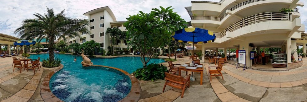 SEA BREEZE JOMTIEN RESORT 3★