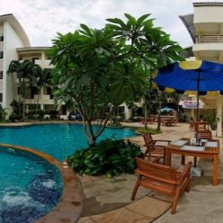 SEA BREEZE JOMTIEN RESORT 3★