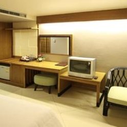 SEA BREEZE JOMTIEN RESORT 3★