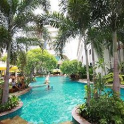 SEA BREEZE JOMTIEN RESORT 3★