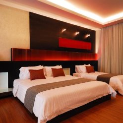 LONG BEACH GARDEN HOTEL & SPA 4★