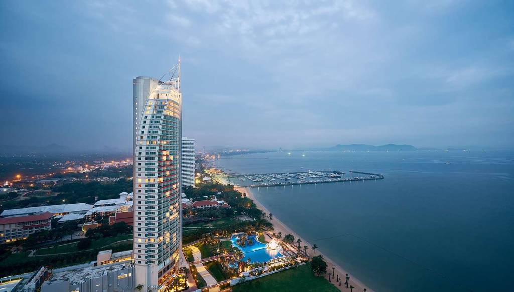 MOVENPICK SIAM HOTEL NA JOMTIEN PATTAYA 5★