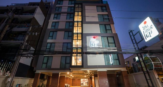 SUNSHINE HIP HOTEL 3★