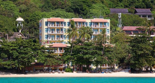 BY THE SEA RESORT 3★