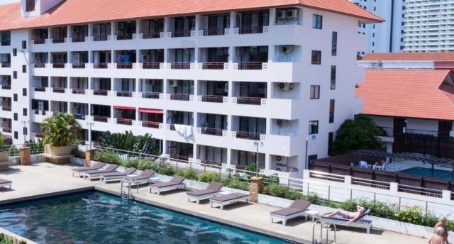 JOMTIEN PLAZA RESIDENCE 3★