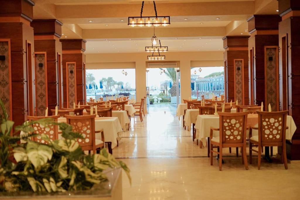 GRAVITY HOTEL & AQUA PARK HURGHADA (EX. SAMRA BAY RESORT) 5★