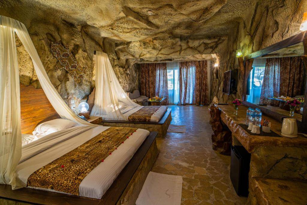 CAVES BEACH RESORT (tikai pieaugušajiem, 16+) 5★
