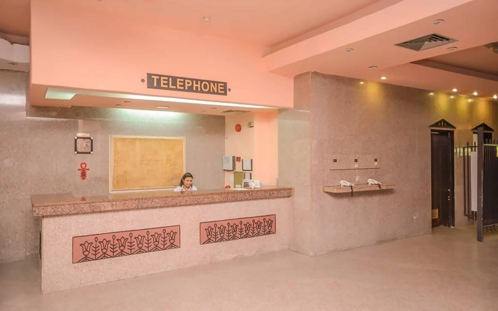 EMPIRE HOTEL (EX.TRITON EMPIRE HOTEL) 3★