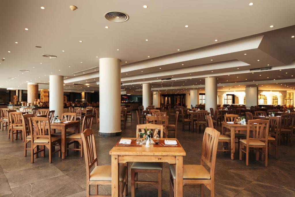 SUNRISE SERANO AQUA PARK RESORT (EX. RIVIERA AQUA PARK RESORT) 4★