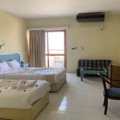 EMPIRE HOTEL (EX.TRITON EMPIRE HOTEL) 3★